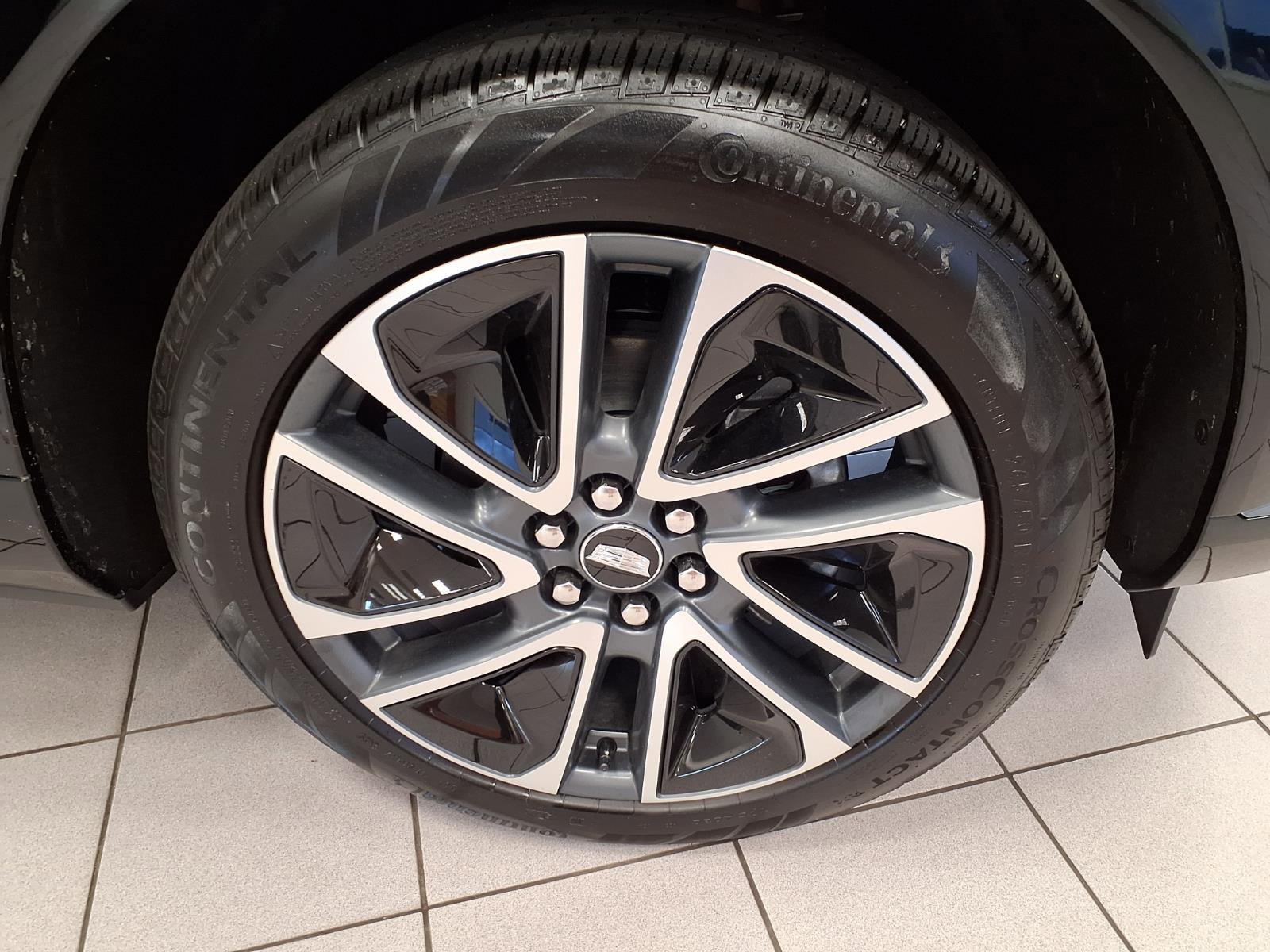 Certified 2026 Cadillac Optiq Sport 1 RWD image 8