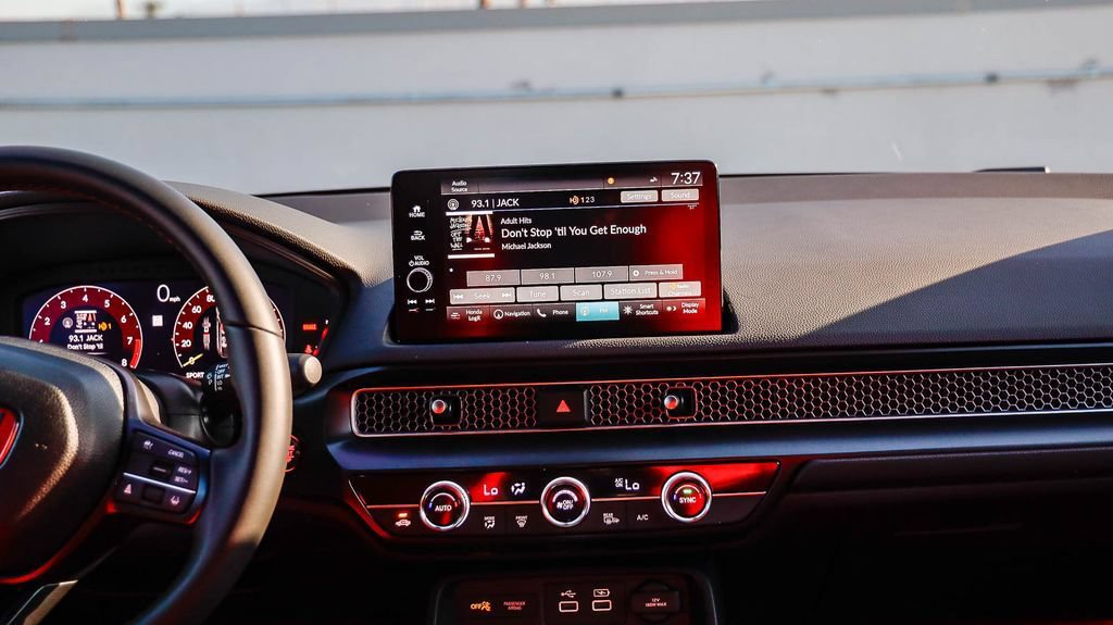 Used 2025 Honda Civic Type R image 16