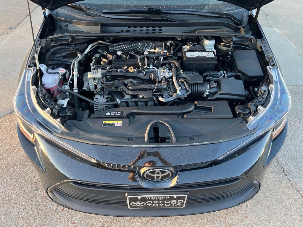 Used 2024 Toyota Corolla LE image 18