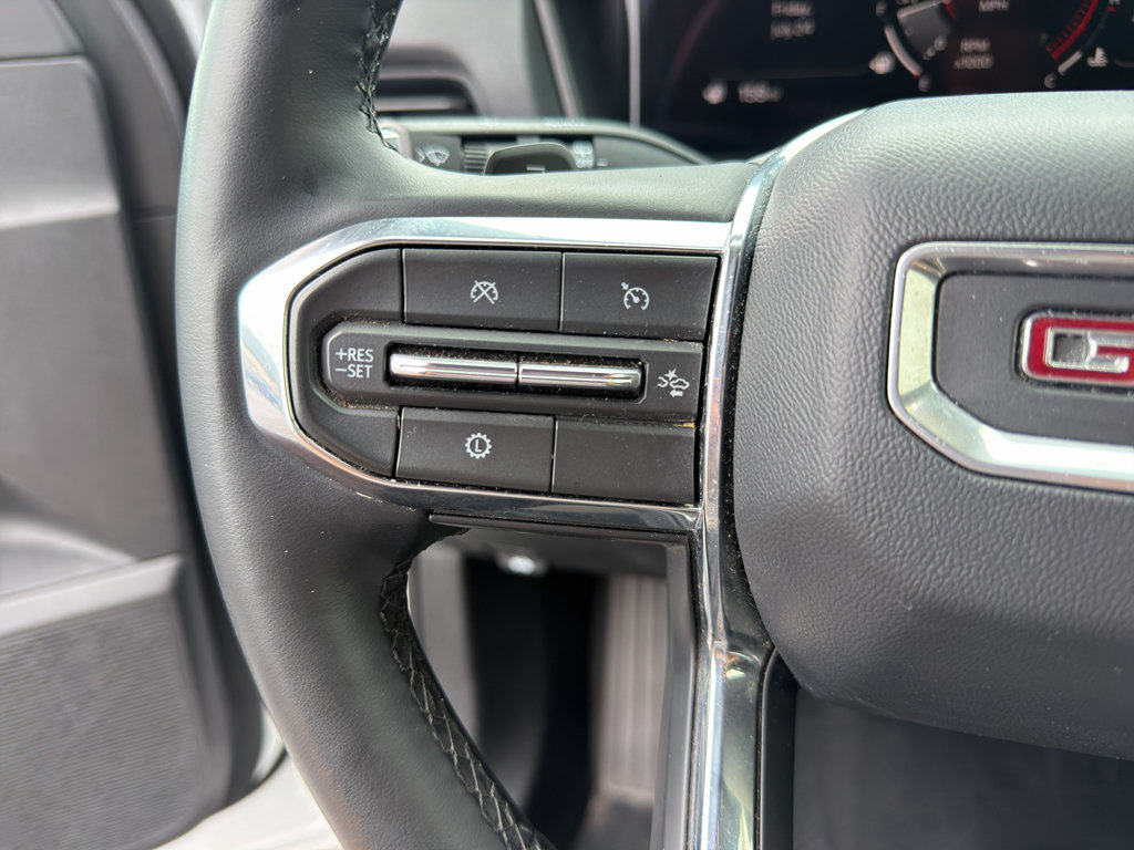 Used 2025 GMC Terrain Elevation FWD image 7