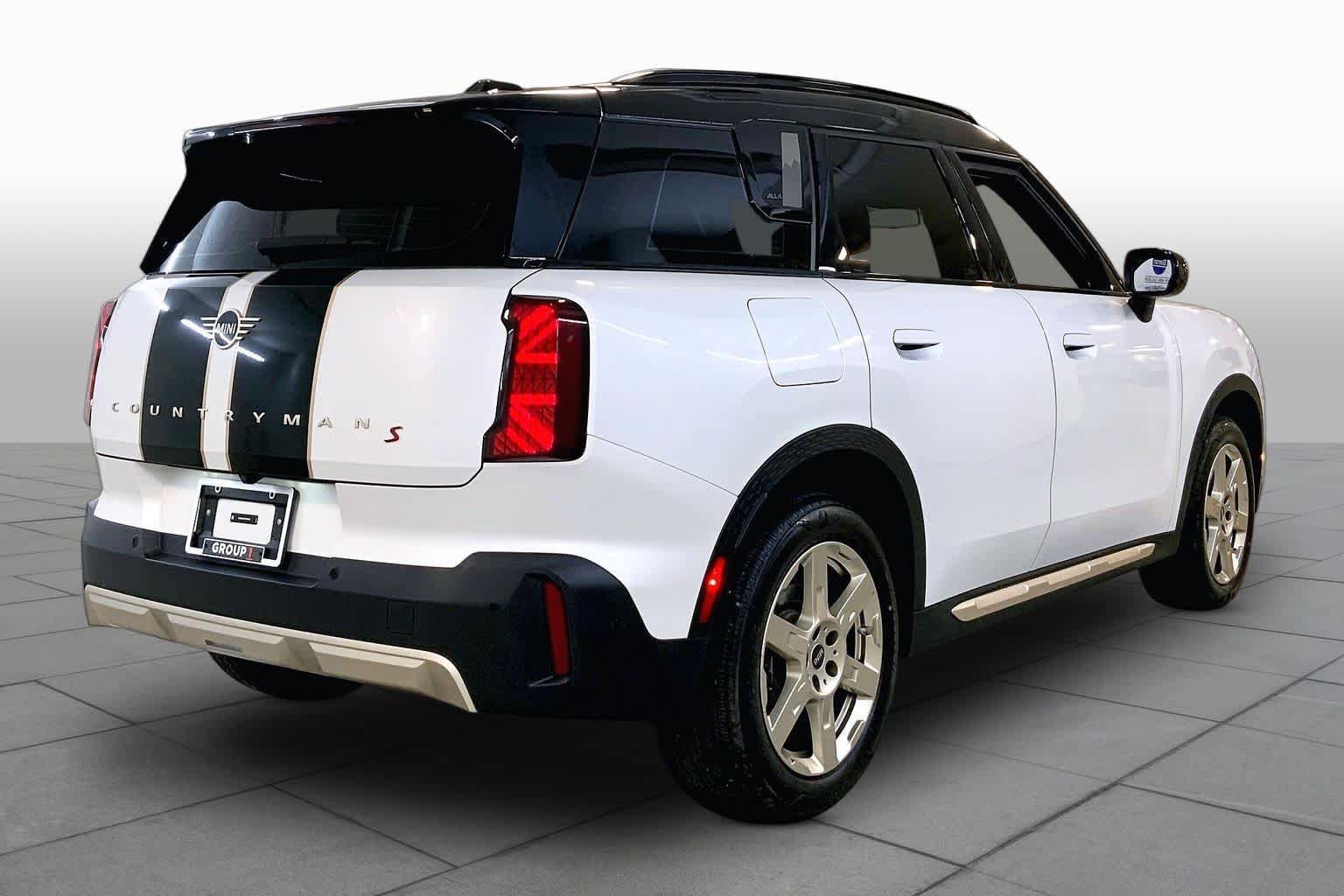 Certified 2025 MINI Cooper Countryman S AWD/4WD image 12
