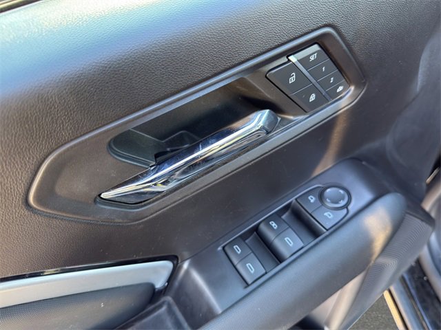 Used 2023 Chevrolet Colorado Z71 w/ Z71 Convenience Package 2 image 12