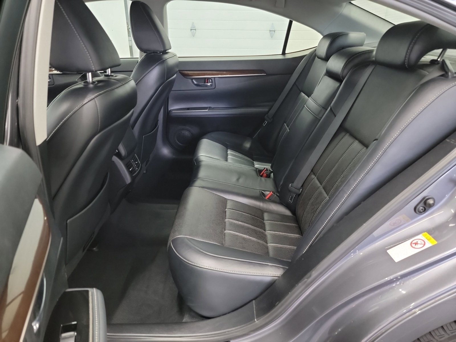 Used 2017 Lexus ES 350 w/ Luxury Package FWD image 28