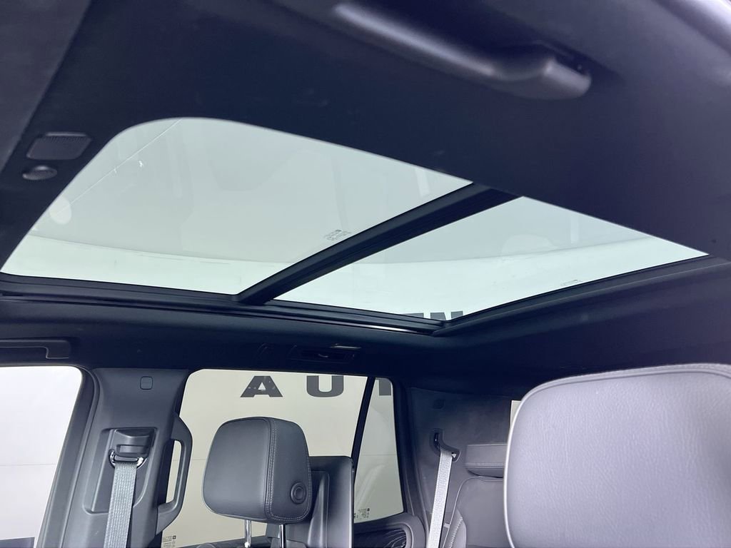 Used 2023 GMC Yukon Denali image 24