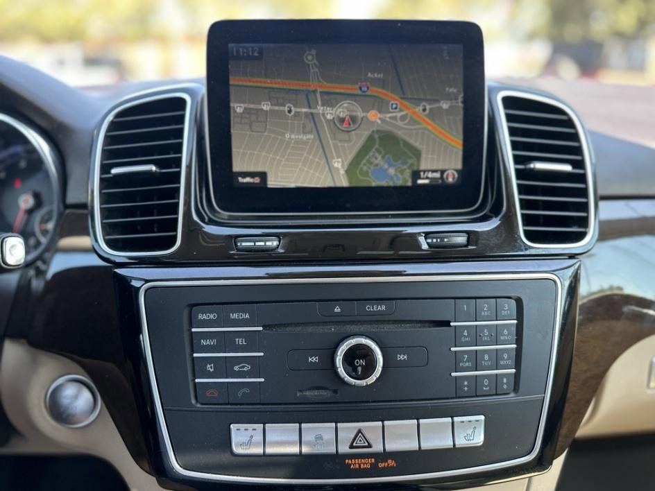 Used 2018 Mercedes-Benz GLE 350 w/ Premium 1 Package image 28