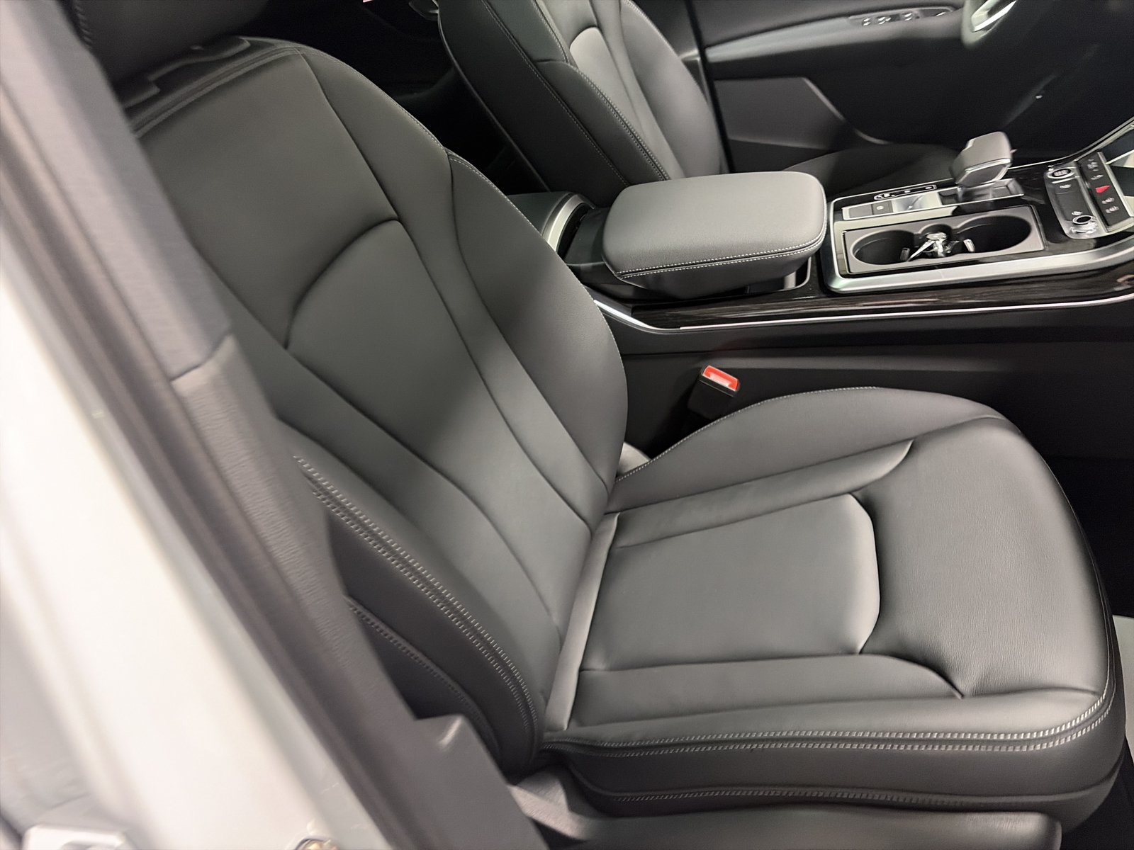 New 2026 Audi Q7 2.0T Premium AWD/4WD image 40
