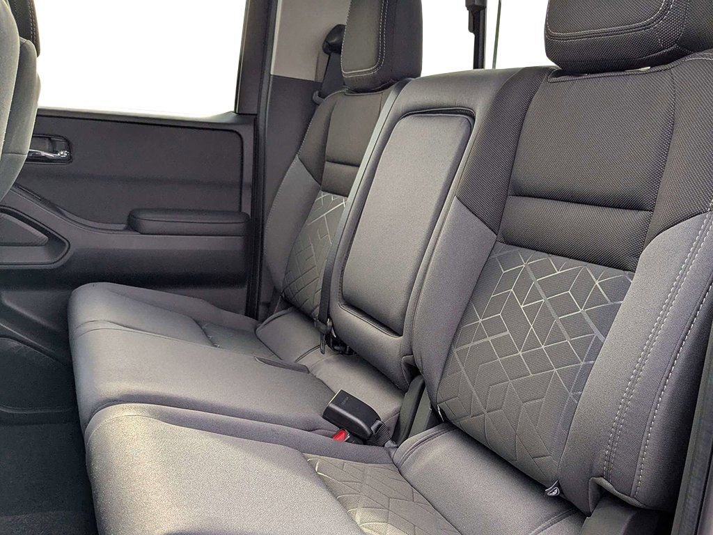 New 2026 Nissan Frontier SV image 18