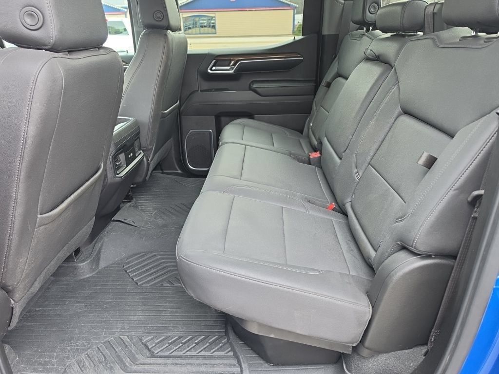 Certified 2023 Chevrolet Silverado 1500 LT Trail Boss w/ Convenience Package II AWD/4WD image 27
