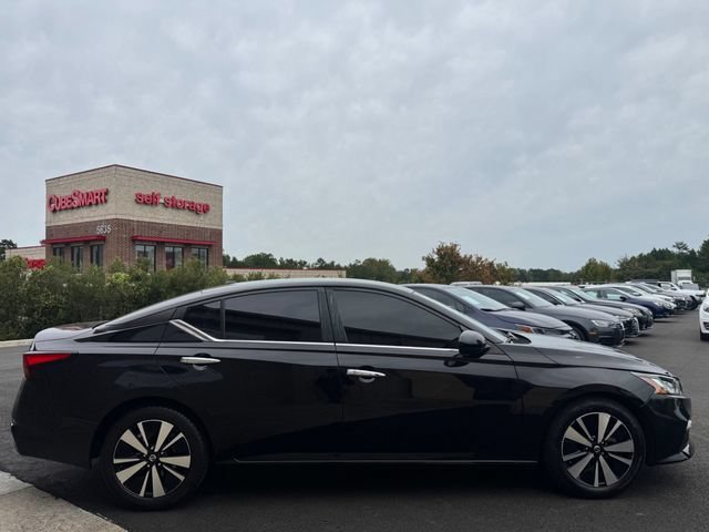 Used 2021 Nissan Altima 2.5 SV FWD image 4