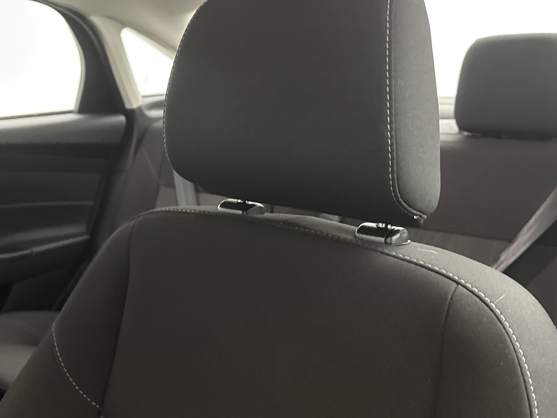 Used 2018 Ford Focus SEL FWD image 8
