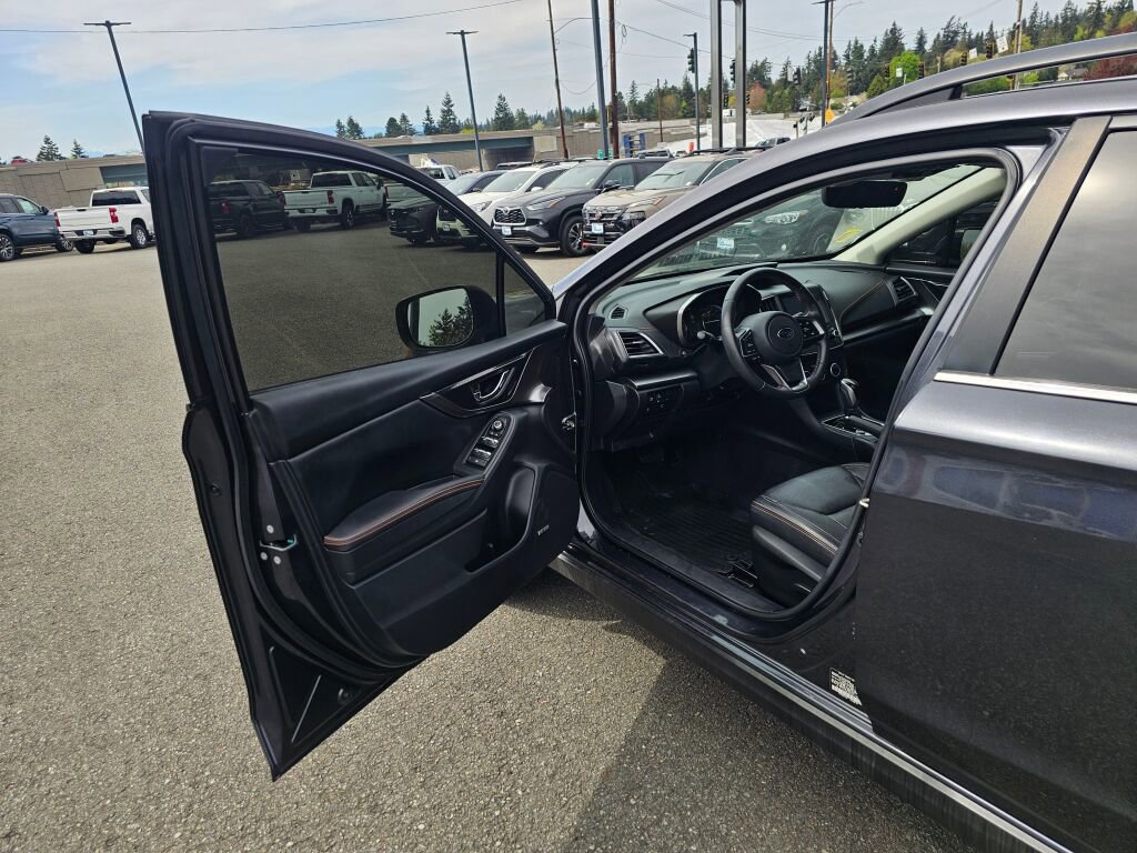 Used 2019 Subaru Crosstrek 2.0i Limited w/ Moonroof Package w/Navigation AWD/4WD image 21