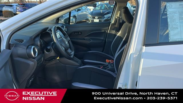Used 2025 Nissan Versa S w/ Trunk Package image 9