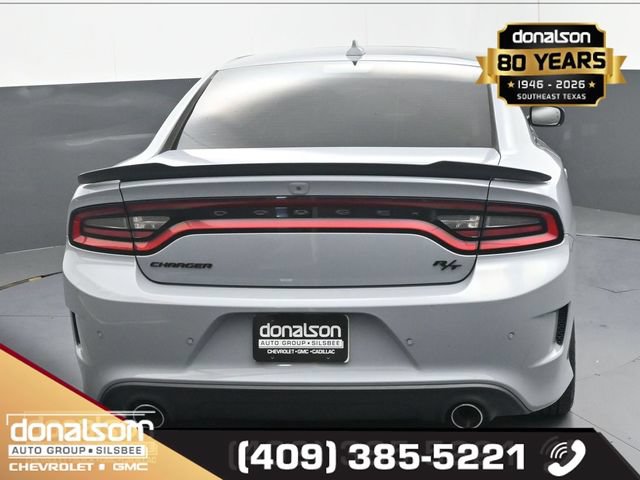 Used 2020 Dodge Charger R/T w/ Plus Group RWD image 4