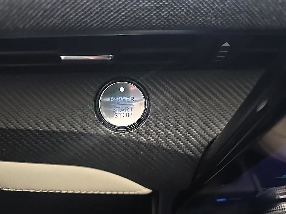 Used 2022 Ford Mustang Mach-E Premium image 20