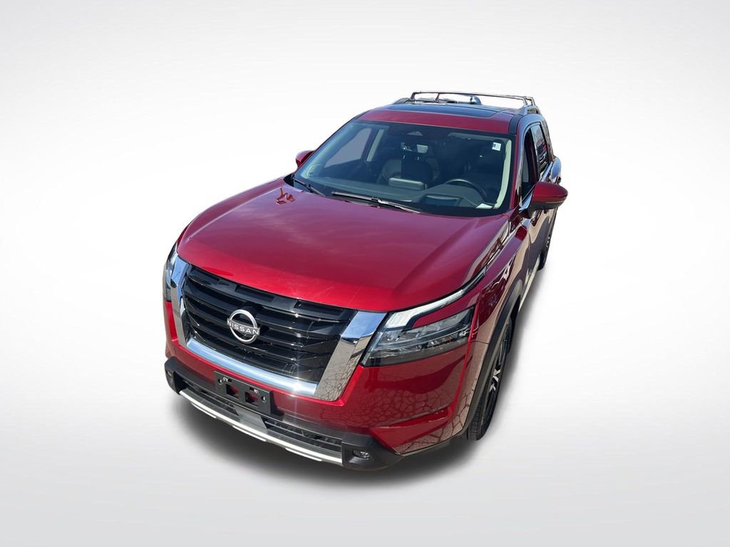 Certified 2024 Nissan Pathfinder Platinum AWD/4WD image 38