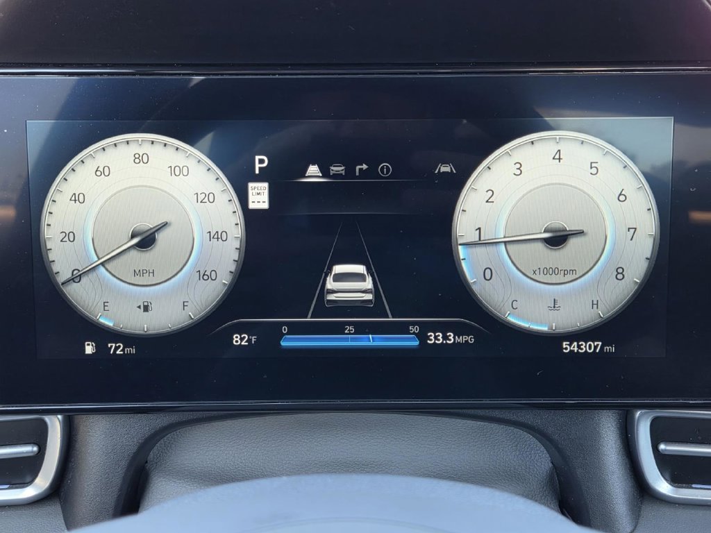 Used 2024 Hyundai Elantra SEL FWD image 19