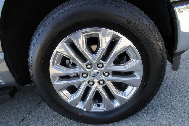 New 2025 Ford F150 Lariat w/ Equipment Group 501A Mid image 19