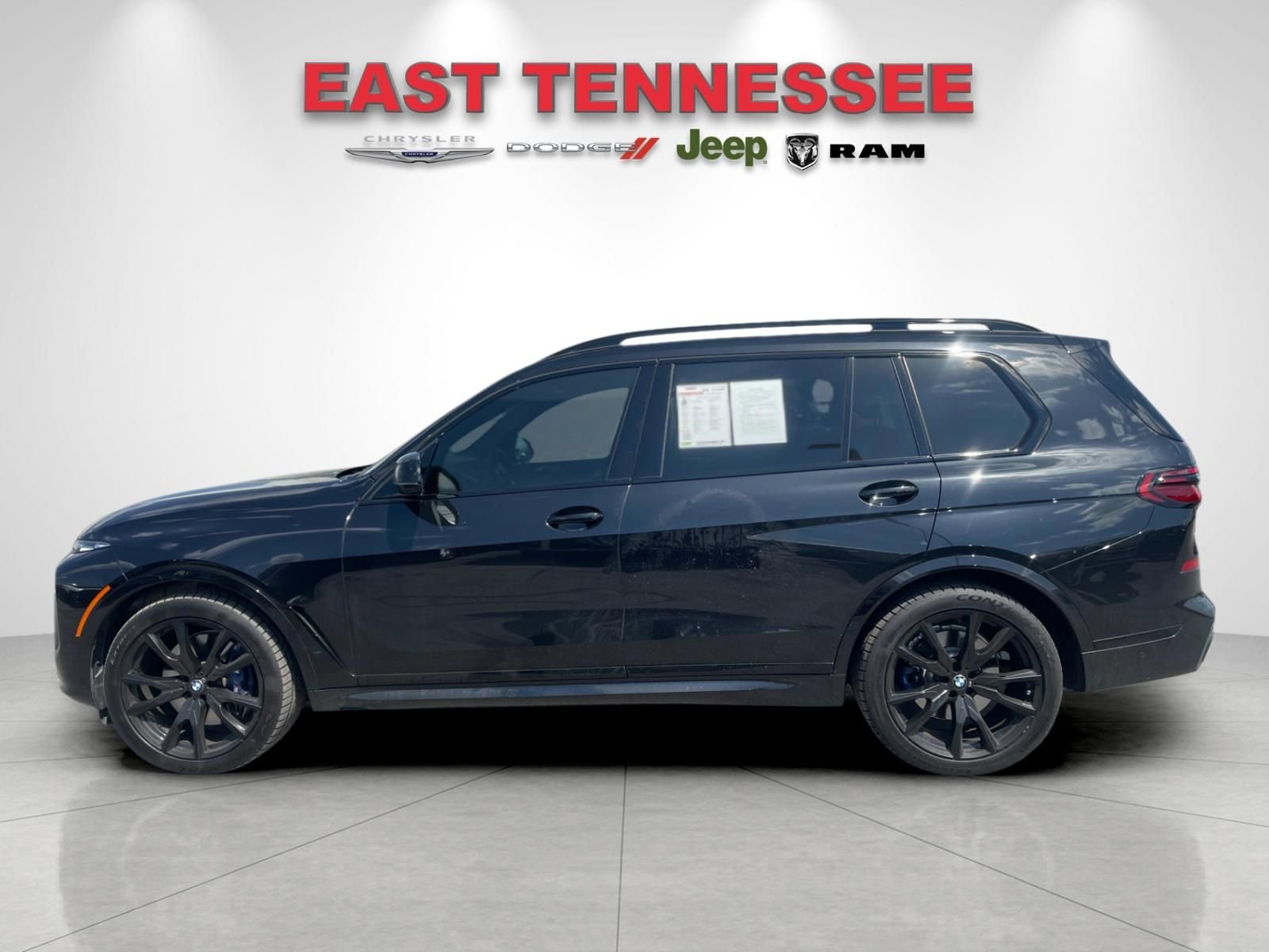 Used 2024 BMW X7 xDrive40i w/ Executive Package image 6