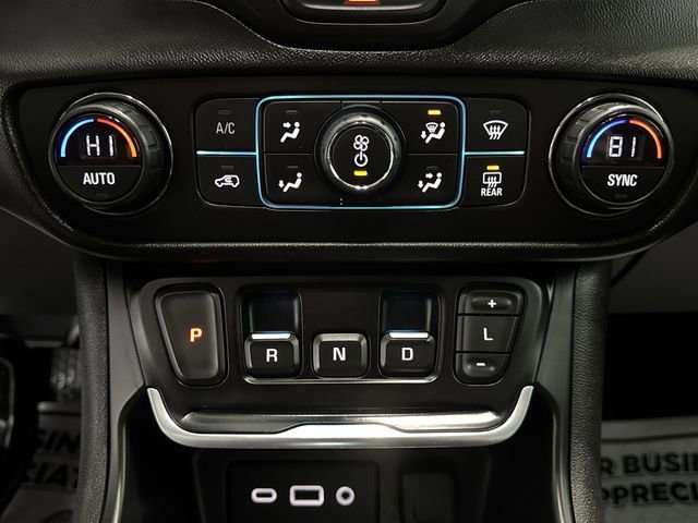 Used 2021 GMC Terrain SLE w/ Driver Convenience Package image 15