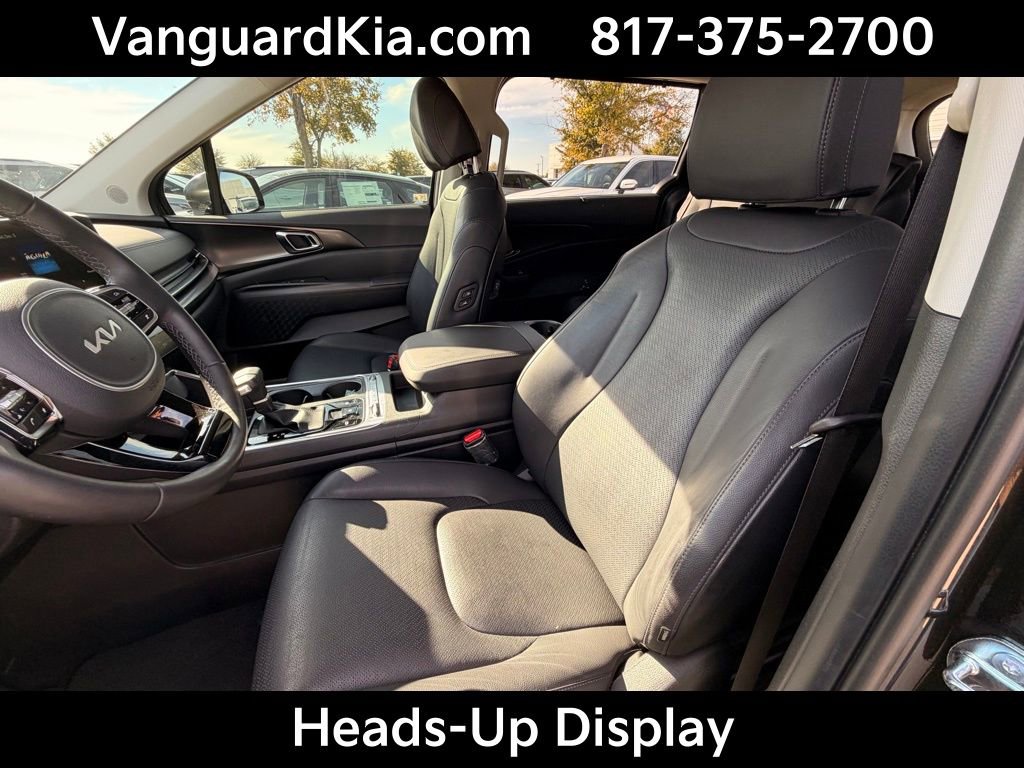 Certified 2025 Kia Carnival SX Prestige image 13