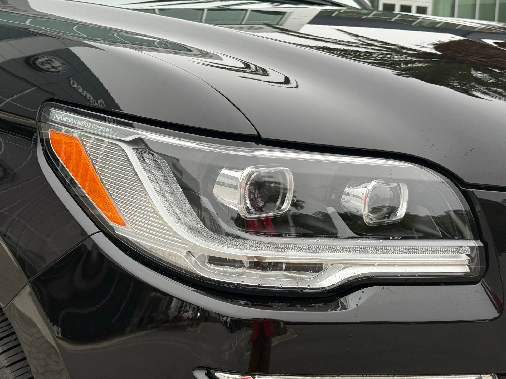 Used 2024 Lincoln Navigator Reserve image 18