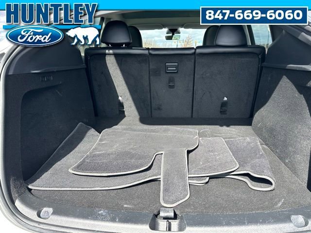 Used 2023 Tesla Model Y Long Range image 11