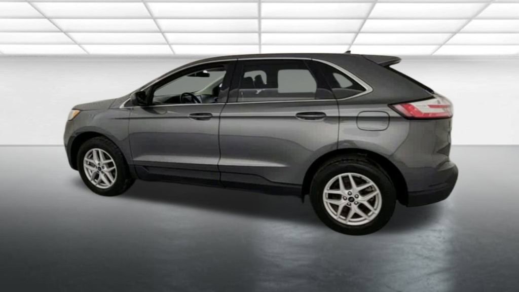 Used 2022 Ford Edge SEL w/ Convenience Package image 5