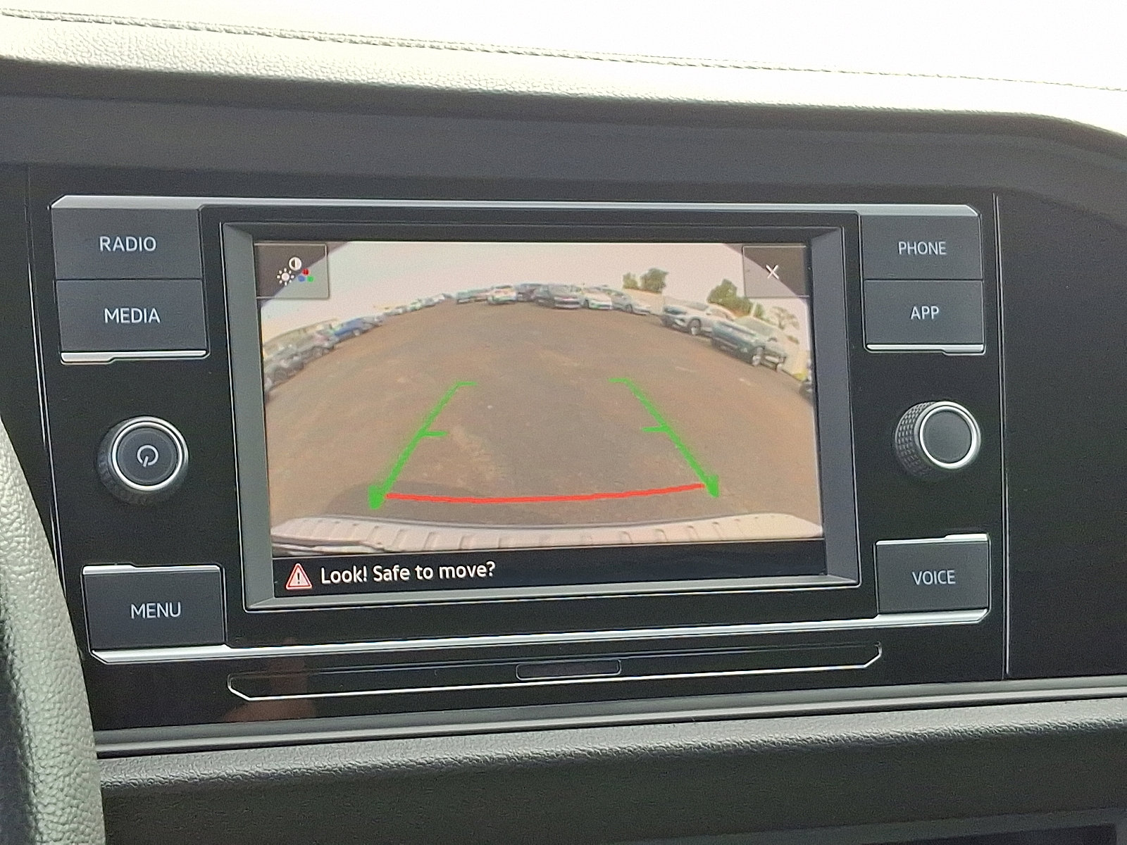 Used 2021 Volkswagen Jetta S w/ Driver Assistance Package image 20