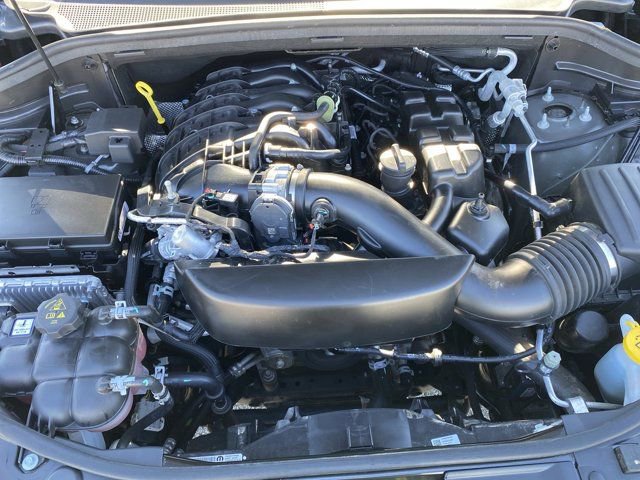 Used 2024 Dodge Durango GT image 25