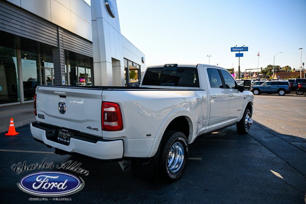 Used 2024 RAM 3500 Limited w/ Towing Technology Group image 7