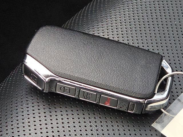 Used 2020 Kia Telluride S w/ S 8 Passenger Seating Package image 43