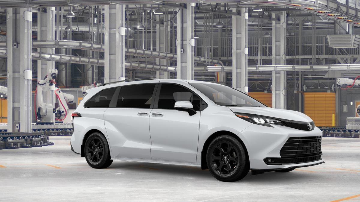 New 2026 Toyota Sienna XLE Woodland Edition AWD/4WD image 16