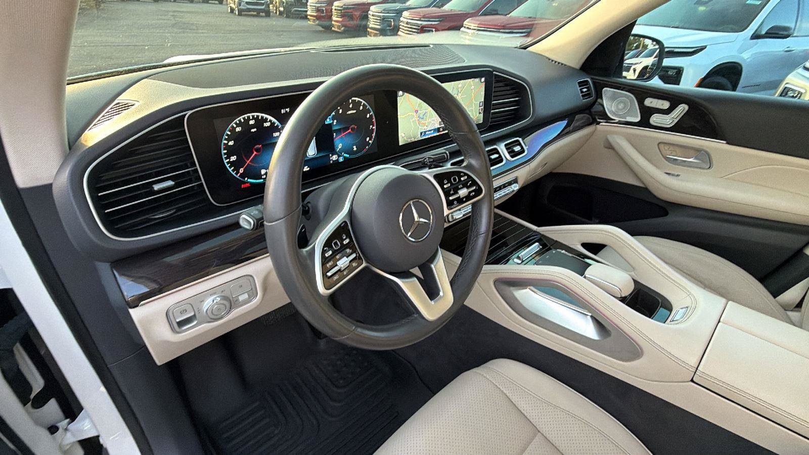 Used 2020 Mercedes-Benz GLE 350 4MATIC image 4