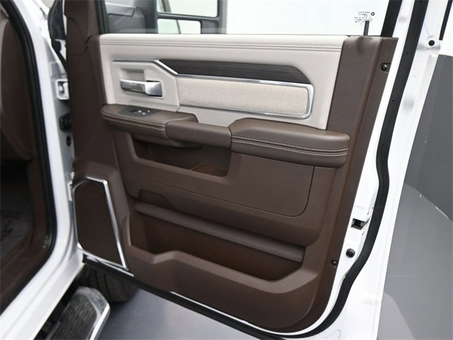 New 2025 RAM 2500 Laramie image 34