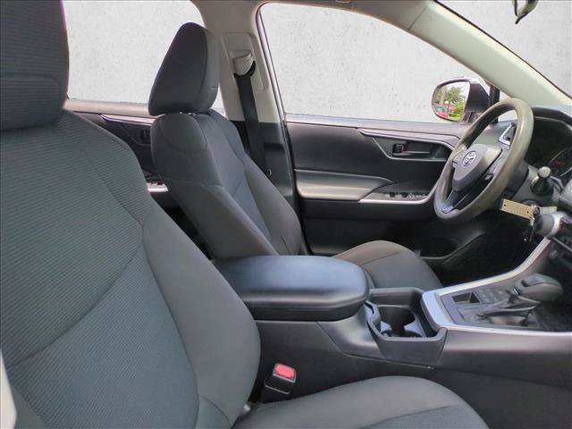 Used 2020 Toyota RAV4 LE w/ All Weather Liner Package AWD/4WD image 19