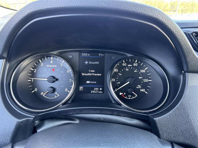 Used 2022 Nissan Rogue Sport S image 12