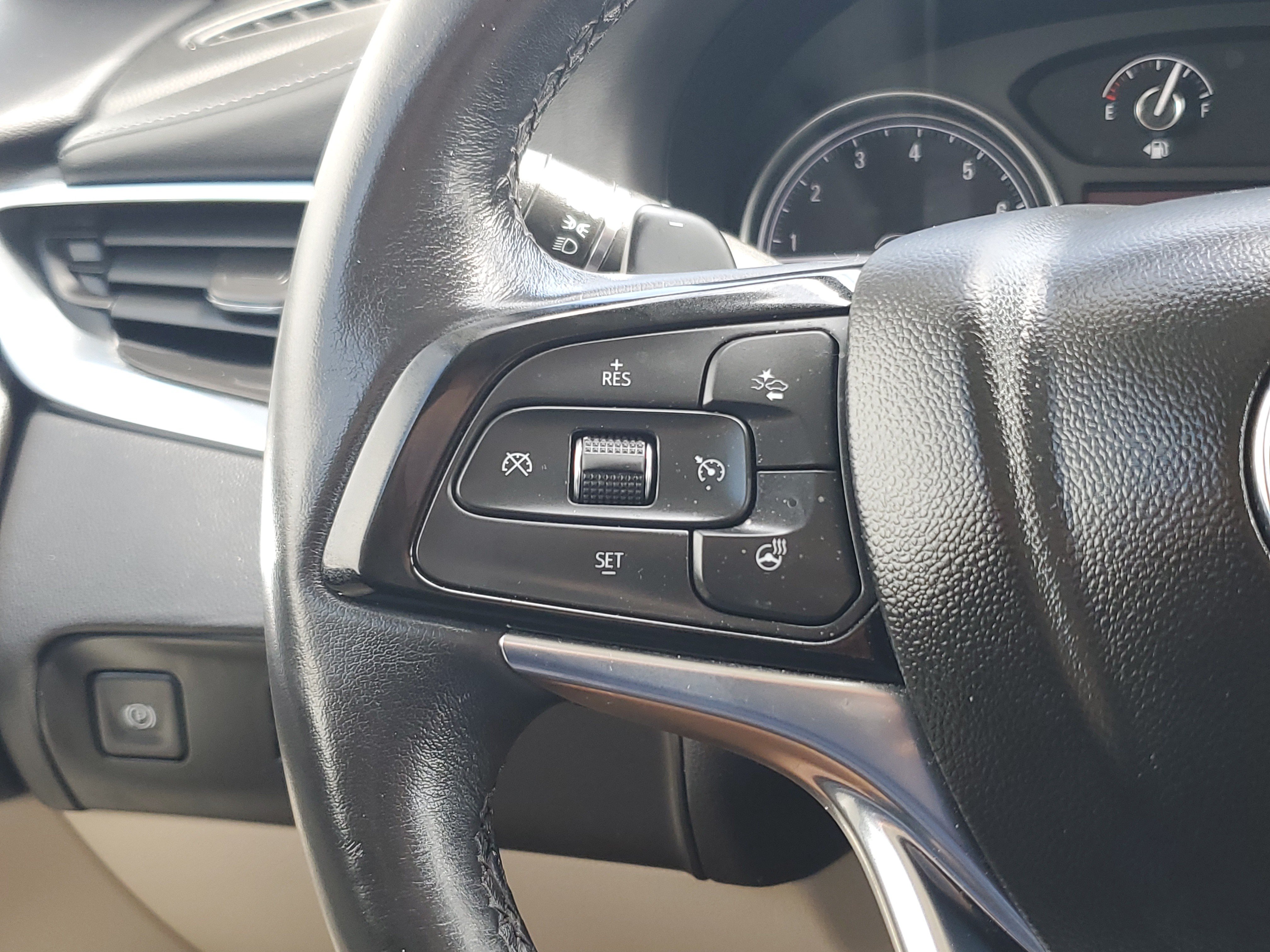 Certified 2024 Buick Enclave Essence w/ Technology Package FWD image 24