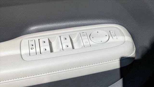 Used 2024 Hyundai Santa Fe SEL AWD/4WD image 12