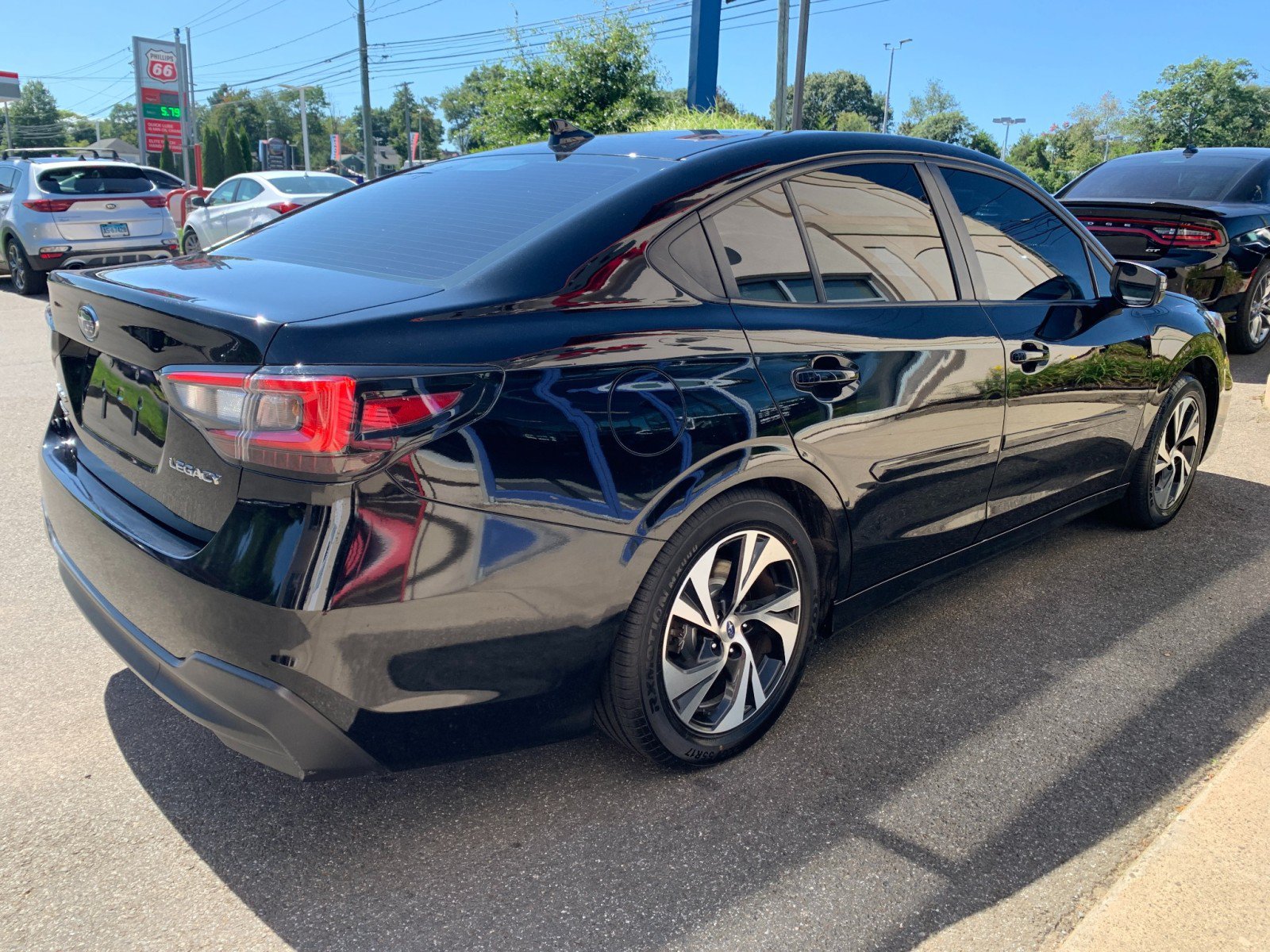 Used 2023 Subaru Legacy Premium AWD/4WD image 7