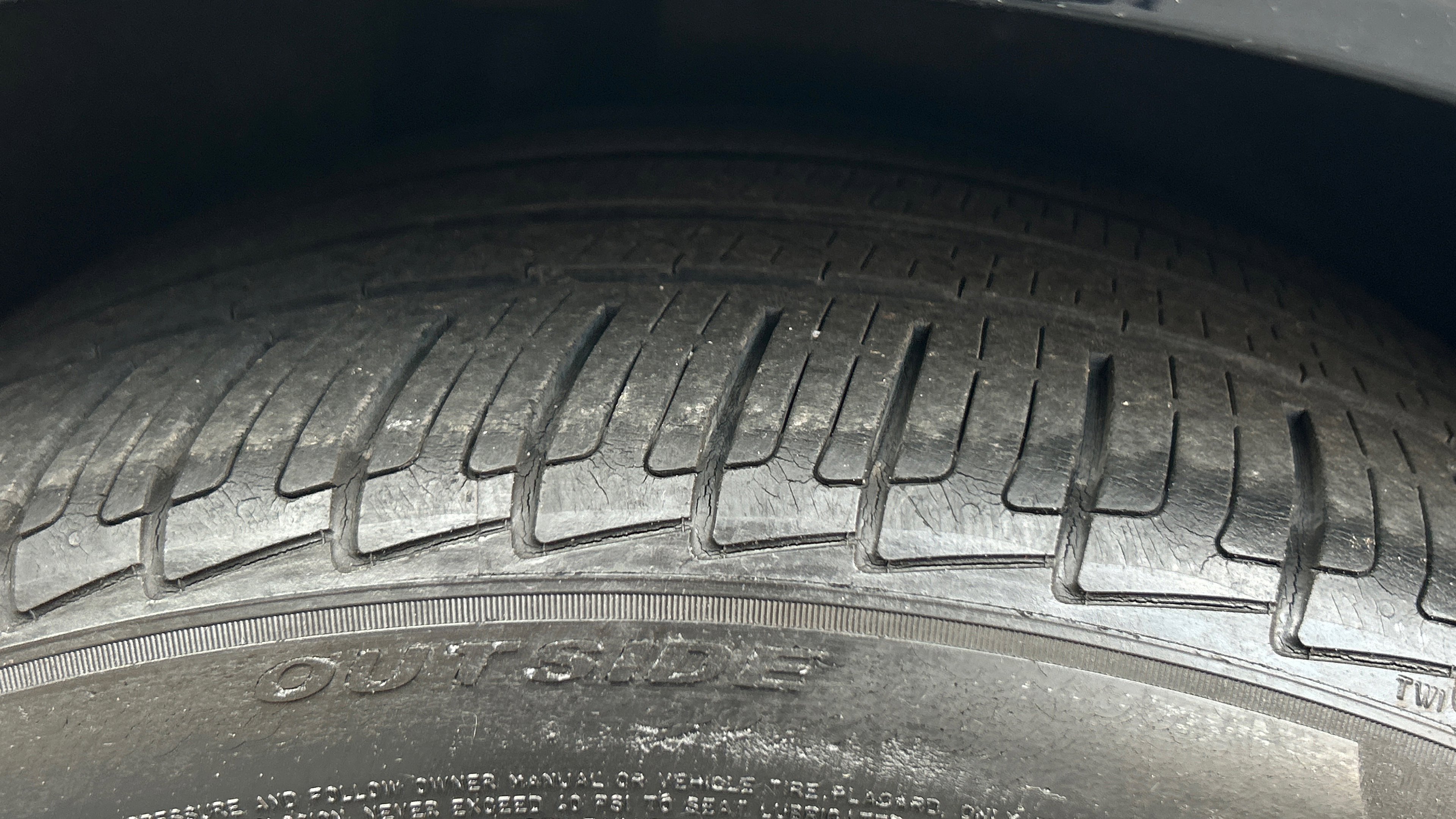 Used 2015 Porsche Panamera 4S image 49