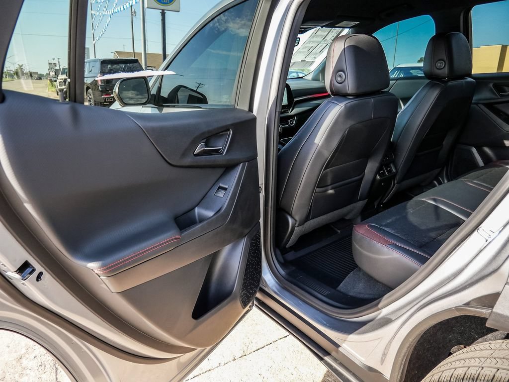 New 2027 Chevrolet Equinox RS w/ Safety and Technology Package FWD image 26