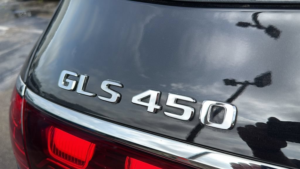 Certified 2025 Mercedes-Benz GLS 450 4MATIC image 19