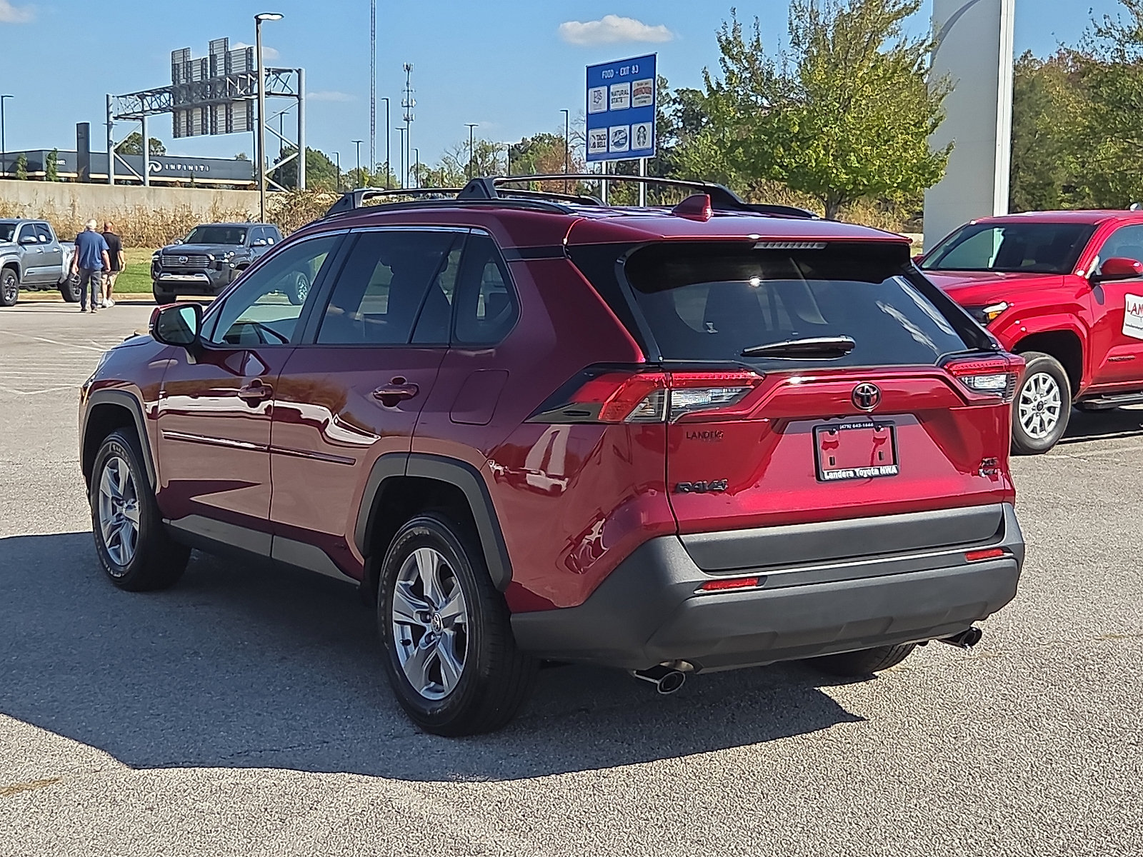 Used 2025 Toyota RAV4 XLE w/ Convenience Package AWD/4WD image 4