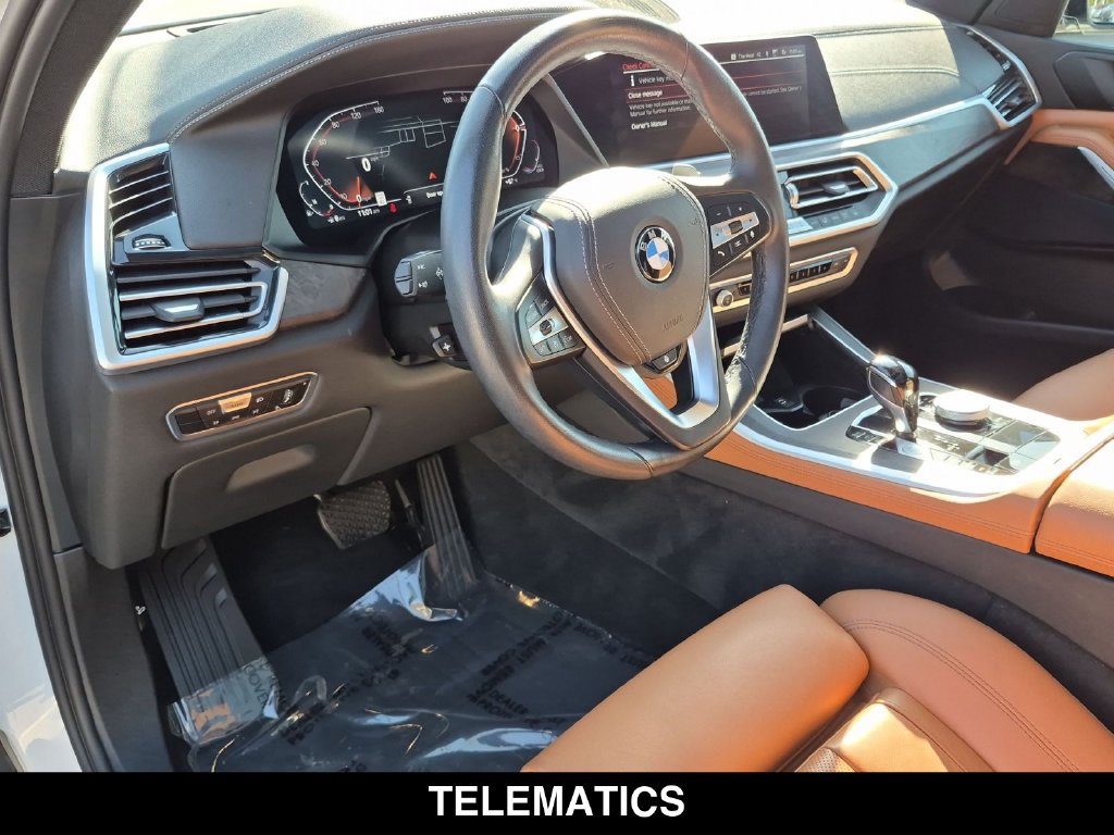 Used 2022 BMW X5 xDrive40i w/ Premium Package AWD/4WD image 2