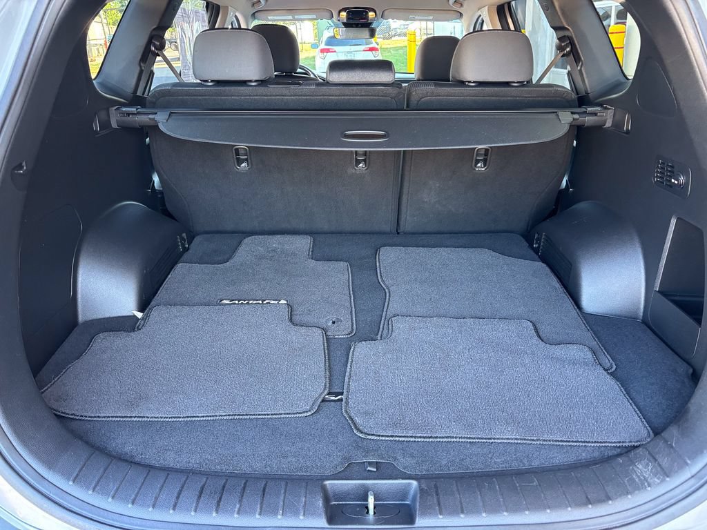 Used 2023 Hyundai Santa Fe SEL AWD/4WD image 46