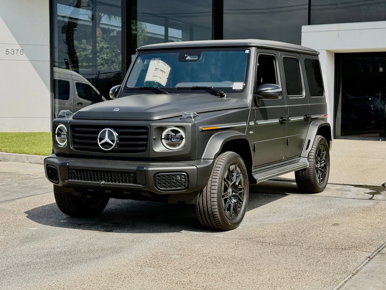 New 2025 Mercedes-Benz G 580 w/ EQ Technology image 2