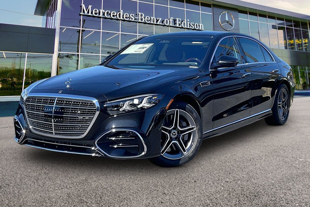 New 2027 Mercedes-Benz S 580 4MATIC Sedan image 2