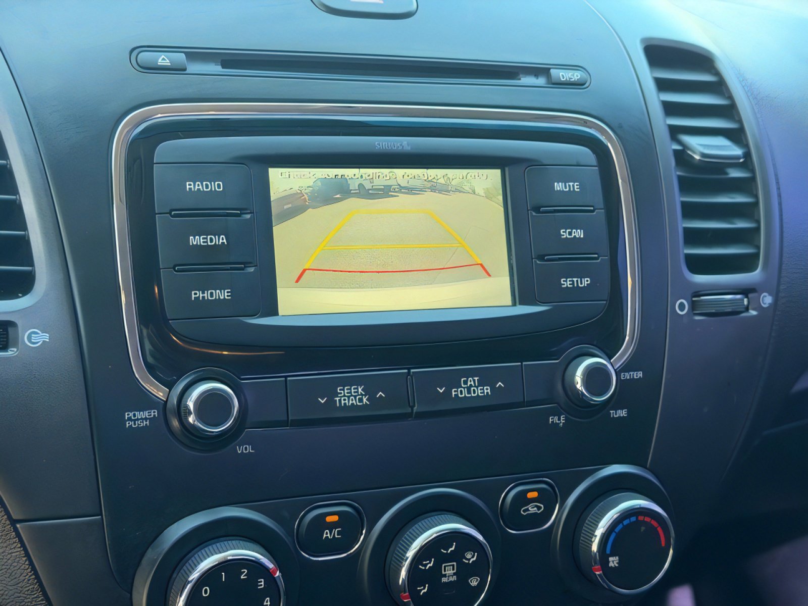 Used 2018 Kia Forte LX w/ LX Rear Camera Package image 26