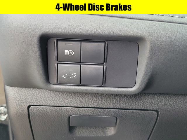 Used 2021 Toyota Highlander XLE image 21