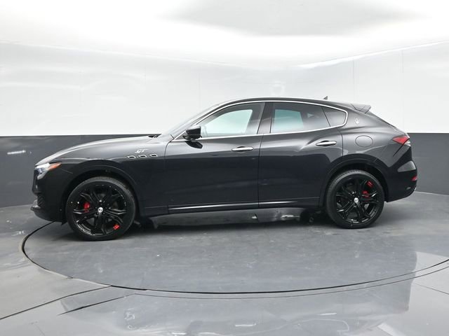 Used 2023 Maserati Levante GT image 5